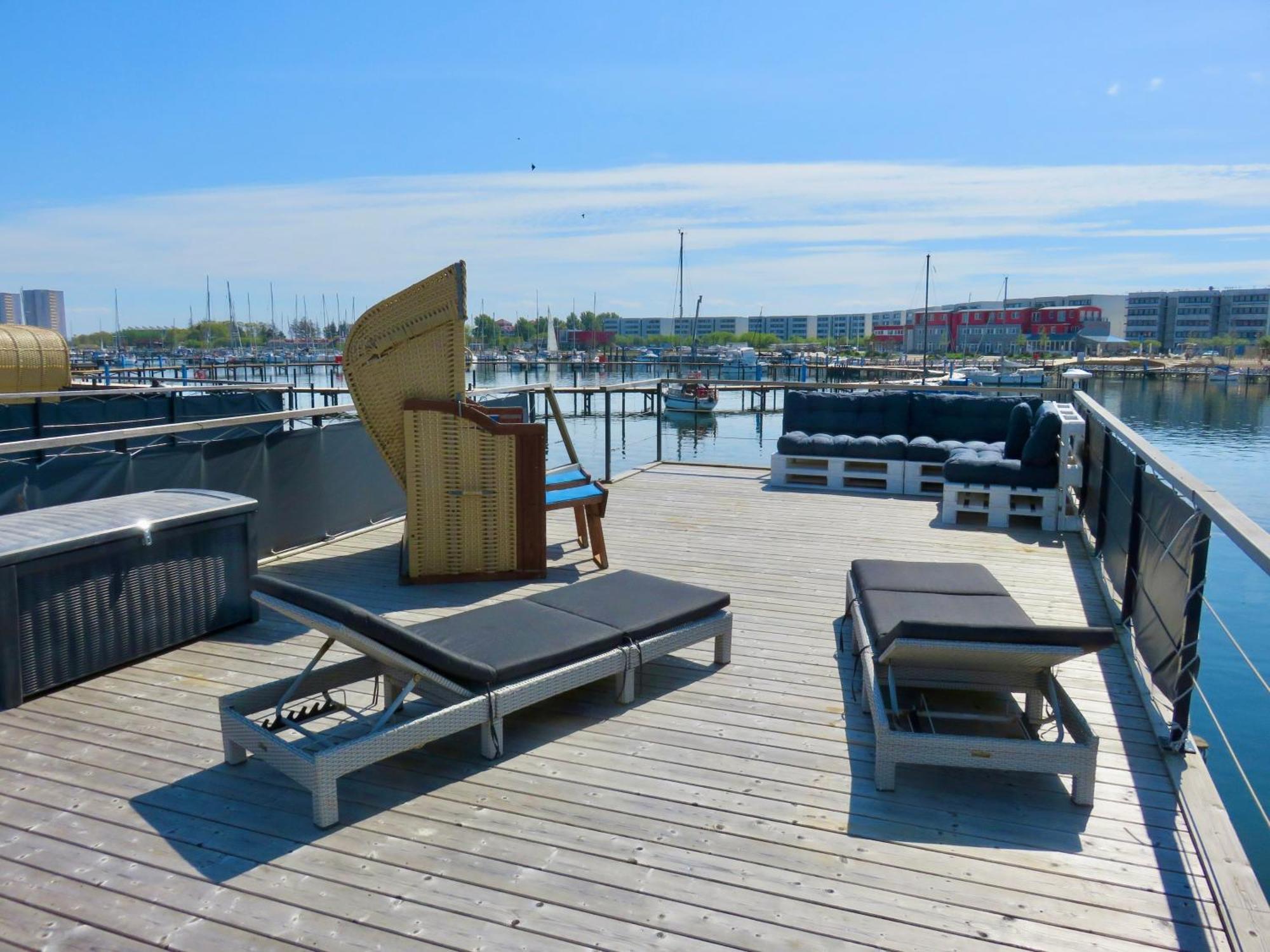 Hausboot Fehmarn Hotel Екстериор снимка